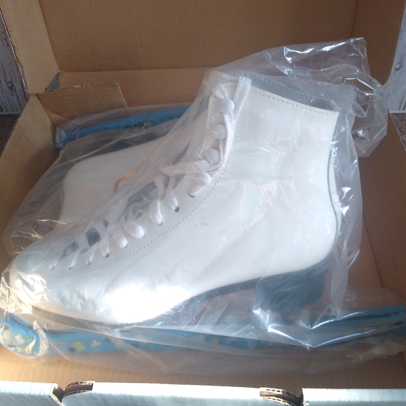 Jackson Novice II 710 Women's Size 6 White Lace Up Figure Skating Skates - Picture 4 of 9